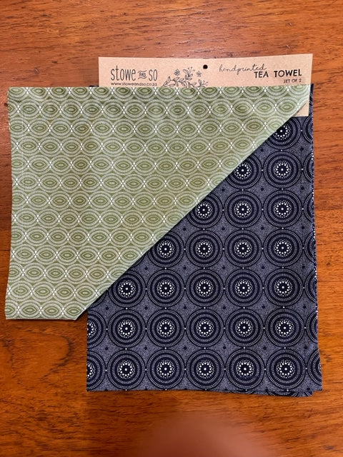 Stowe & So Tea Towel Set: ShweShwe Green & Blue